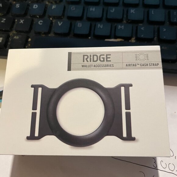 ST. LOUIS CARDINALS MLB AUTHENTICRIDGE WALLET w/ RIDGE WALLET CASH STRAP& AIRTAG - Picture 6 of 8